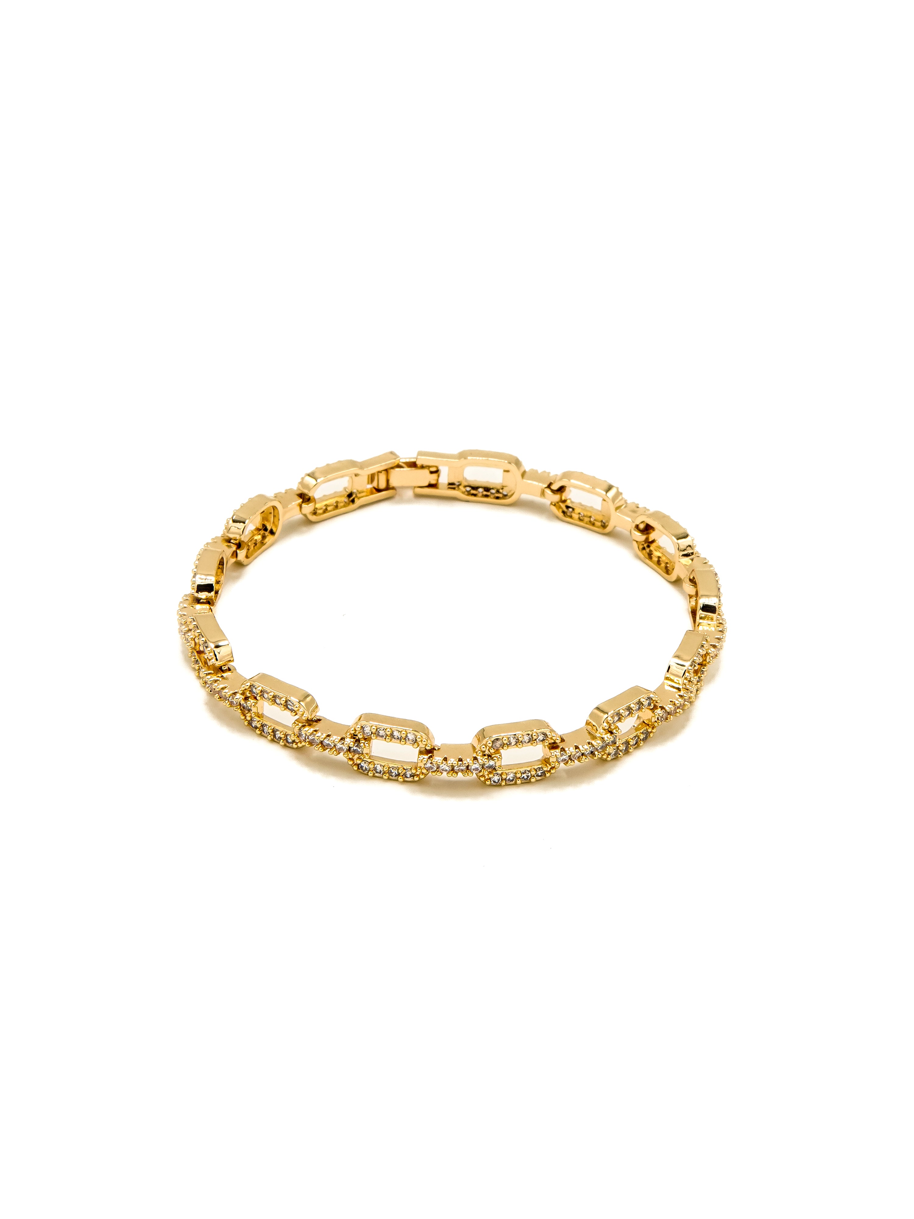 Sleek Gucci Link Bracelet