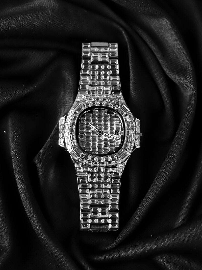 Iced Out Chandelier (High Grade) Hype Nation