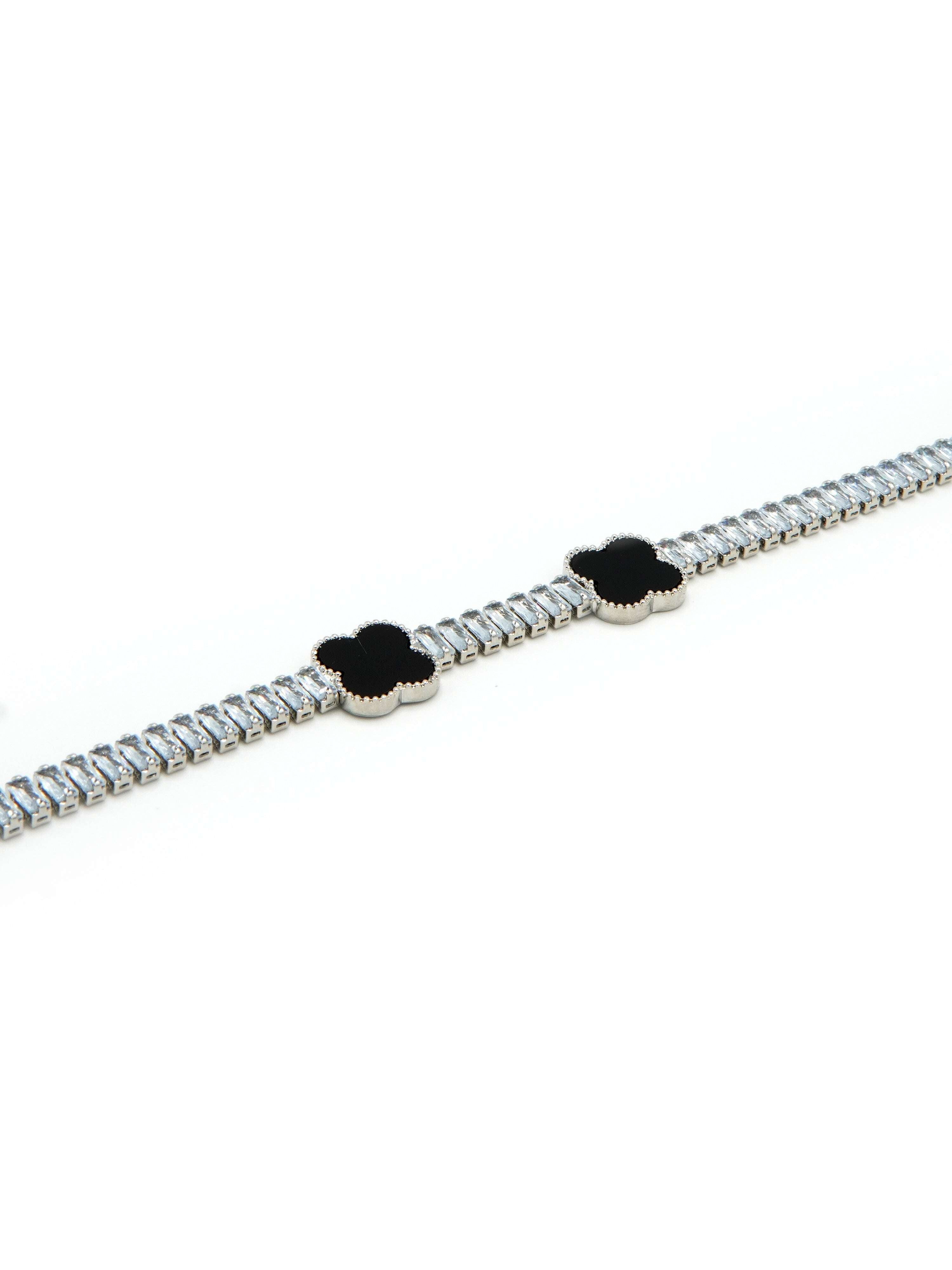 Two Clover Van Cleef Hype Nation