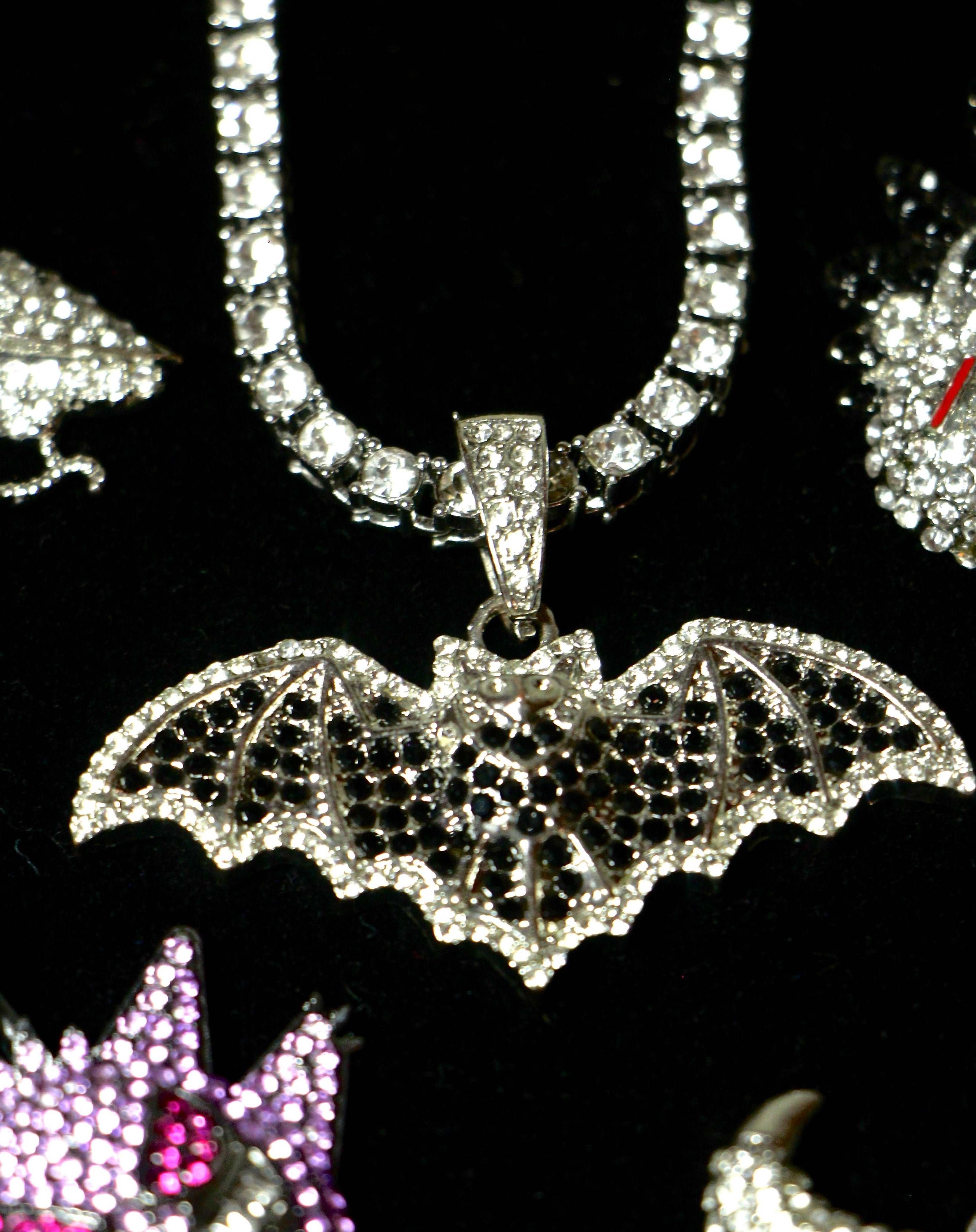 Bat pendant - Hype Nation