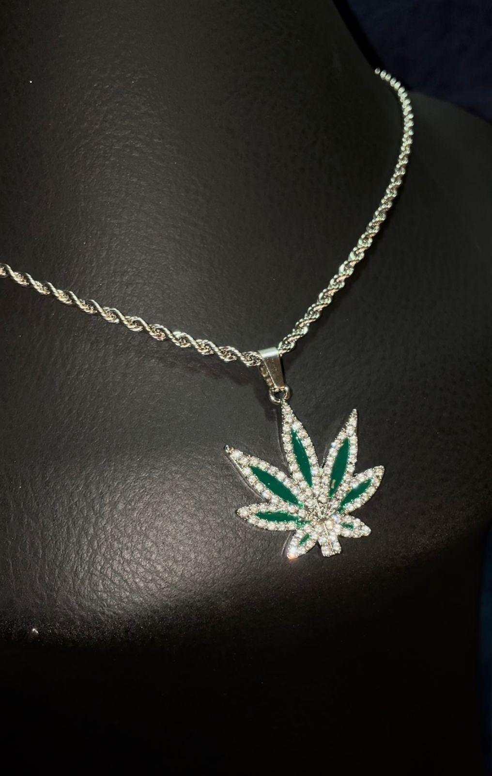 Weed Pendants - Hype Nation