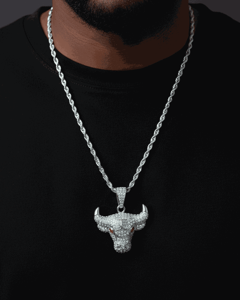bull pendant 