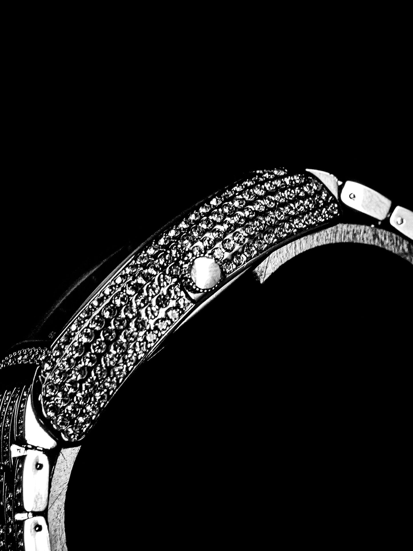 Iced Out Vanguard (High Grade) Hype Nation